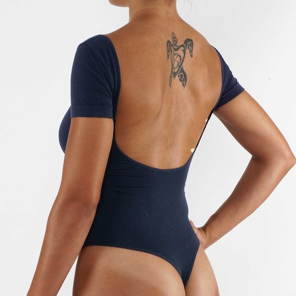 Bodysuit with open back thong back short sleeves - Picture 2 of 2